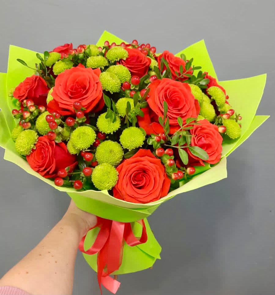 Букет цветов из: Хризантемы и Розы в Толбазы