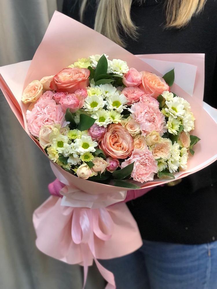 Букет нежные объятья в Толбазы Букет цветов из: Гвоздики, Розы и Хризантемы в Толбазы