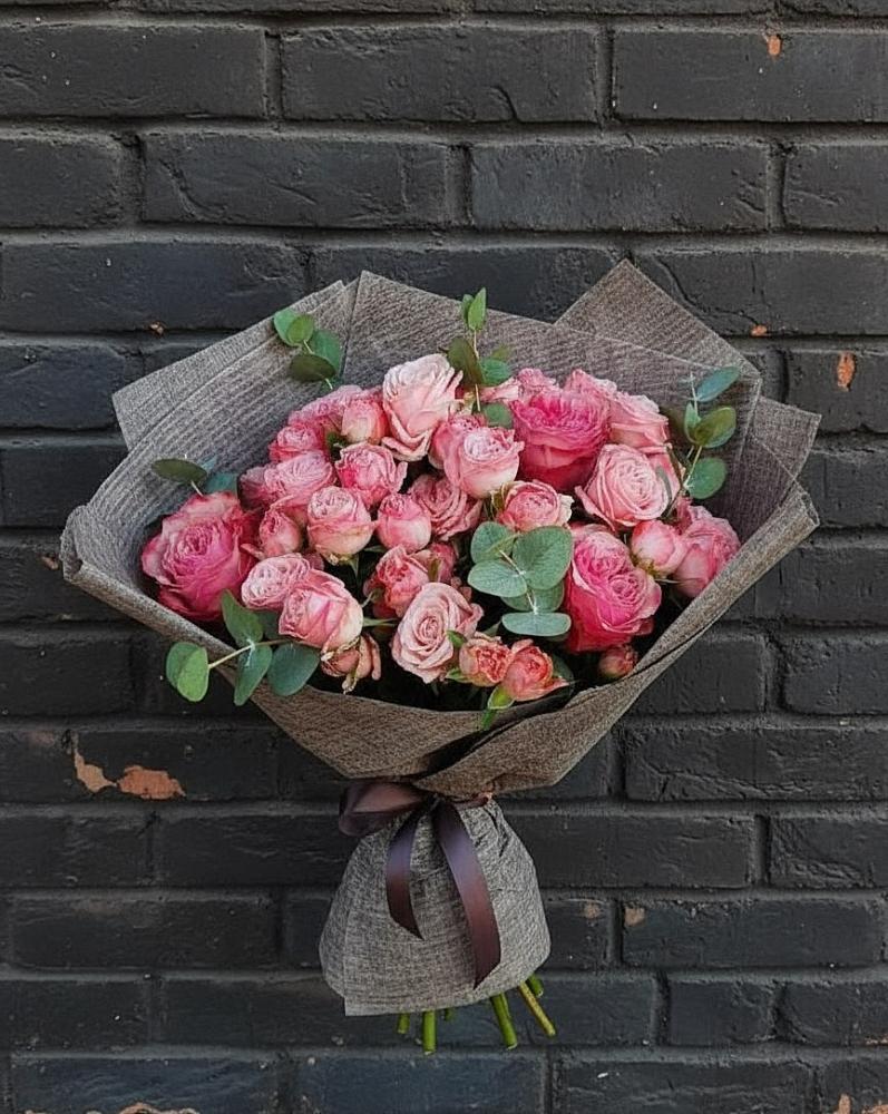 Букет розы в пальмах в Толбазы Букет цветов из: Розы в Толбазы