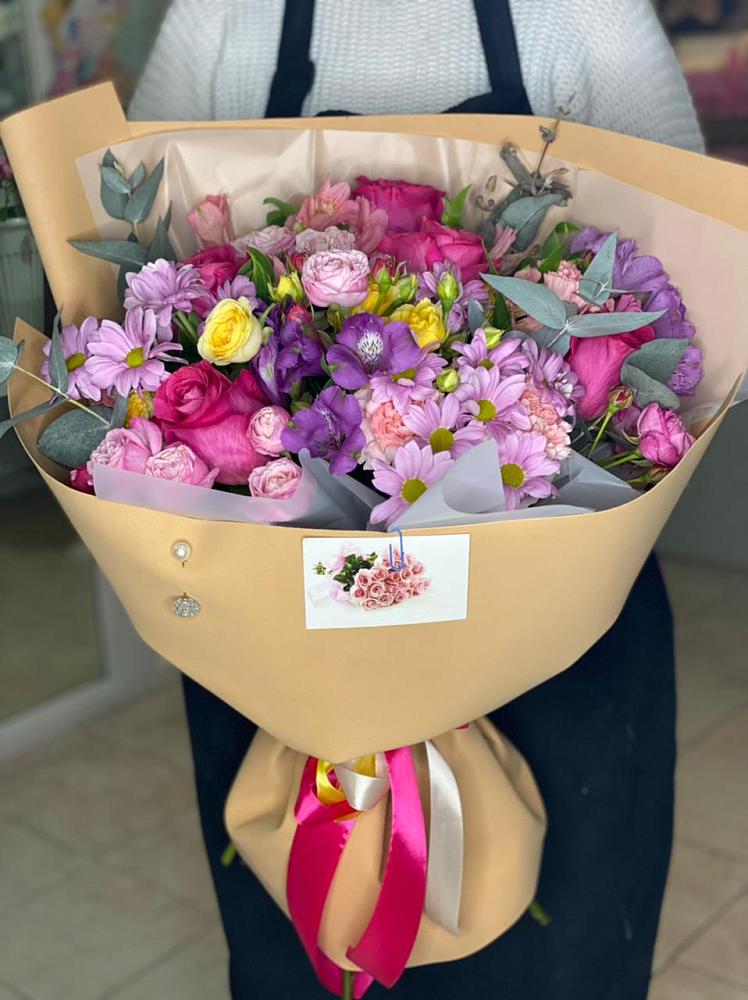 Букет цветов из: Хризантемы, Гвоздики и Альстромерии в Толбазы