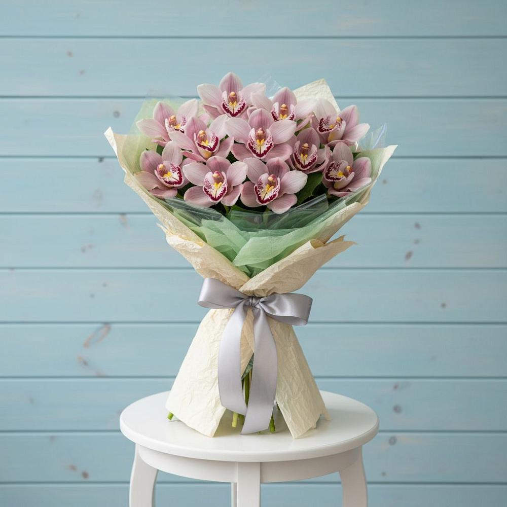 Букет 11 орхидей в Толбазы Букет цветов из: Орхидеи и Розы в Толбазы