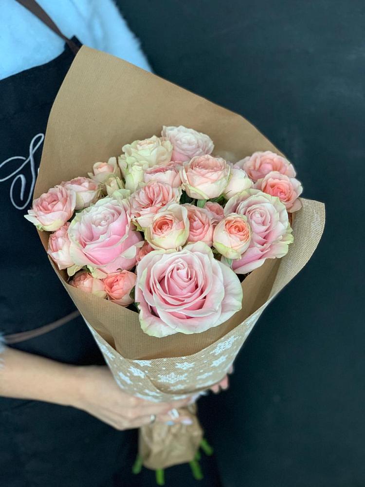 Букет цветов из: Хризантемы и Розы в Толбазы