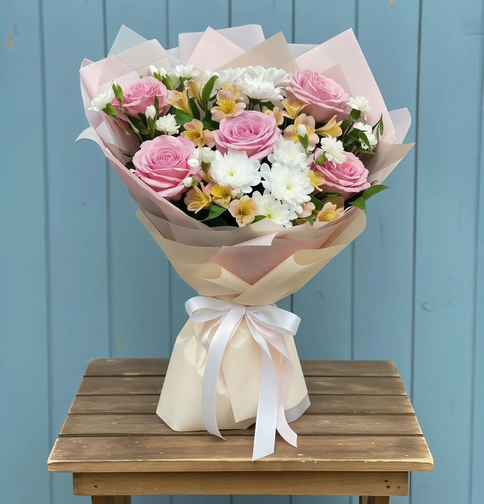 Букет цветов из: Гвоздики, Орхидеи и Розы в Толбазы