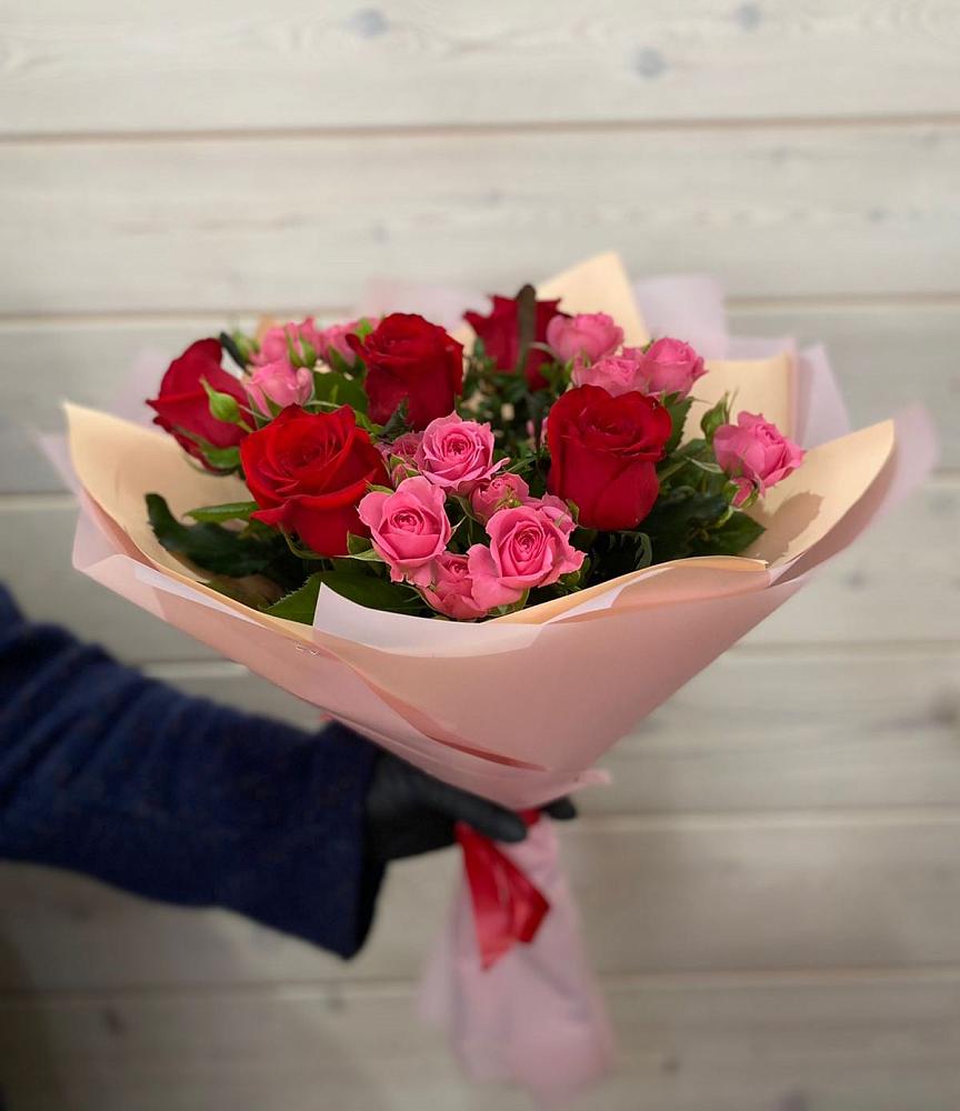 Букет тайны любви в Толбазы Букет цветов из: Розы в Толбазы