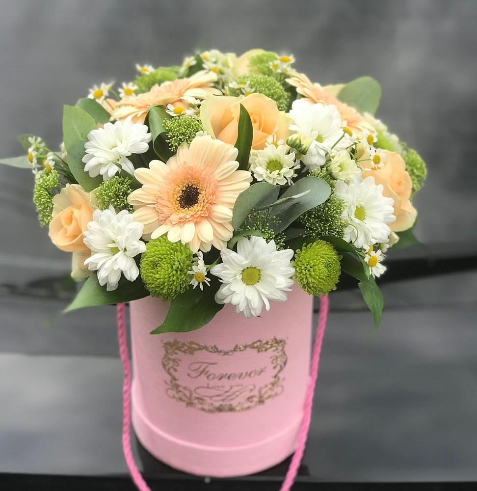 Цветочная композиция из Розы, Герберы и Хризантемы в шляпной коробке в Толбазы